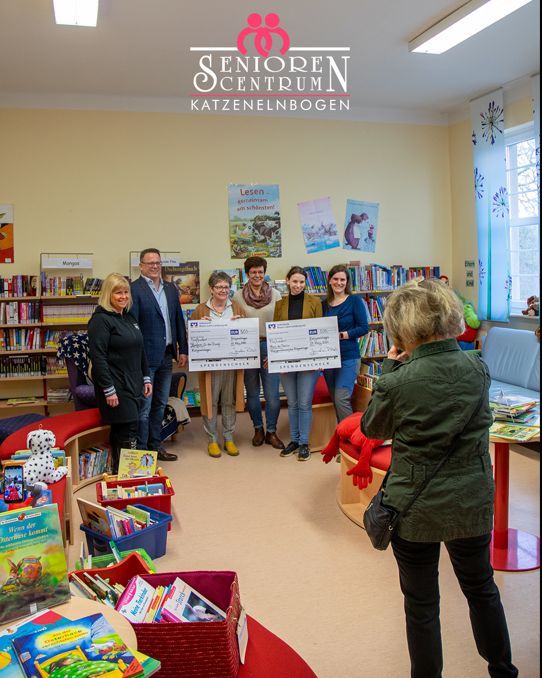 Lesekreis in der Bibliothek